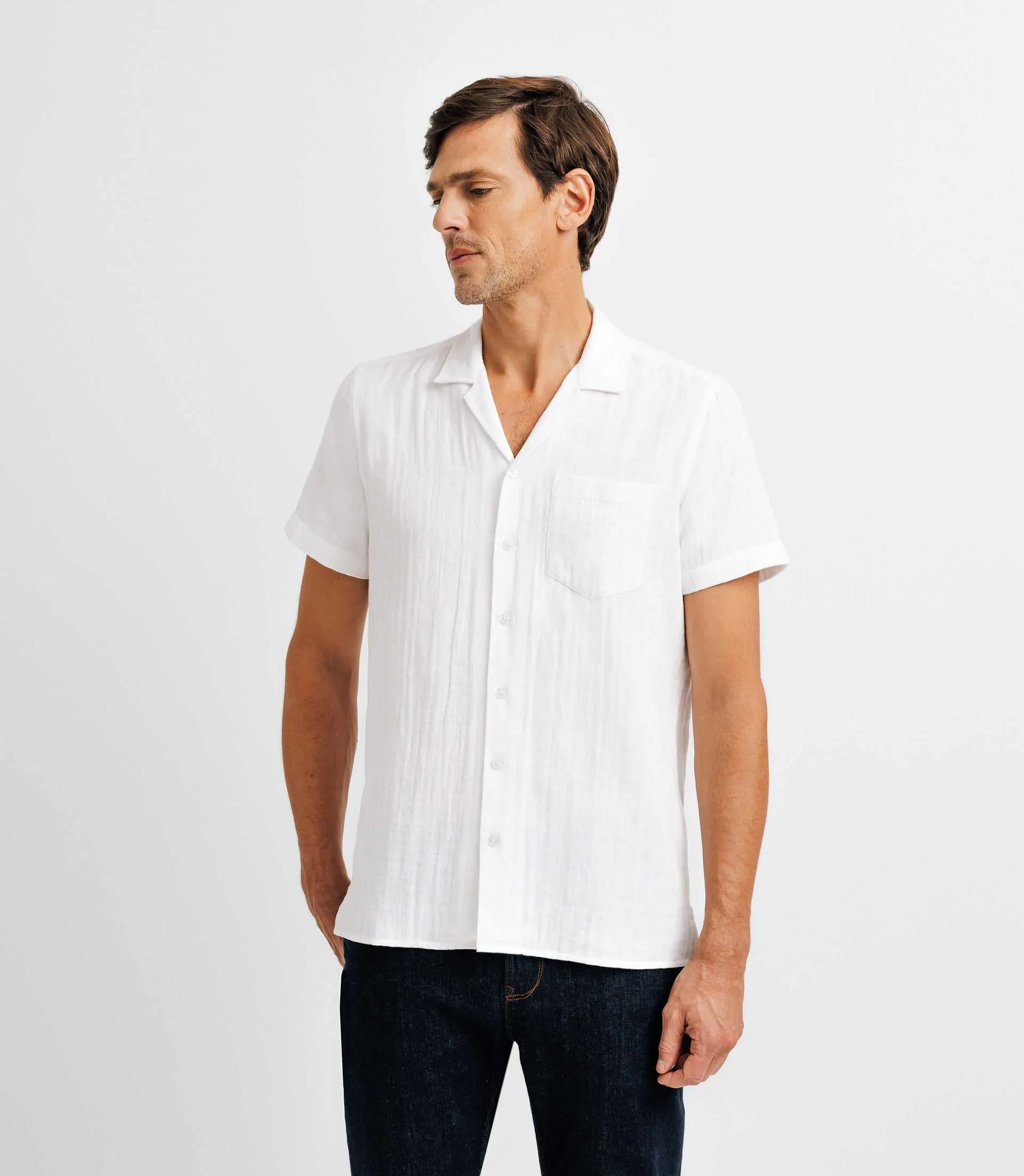 Chemise casual coupe fit blanche