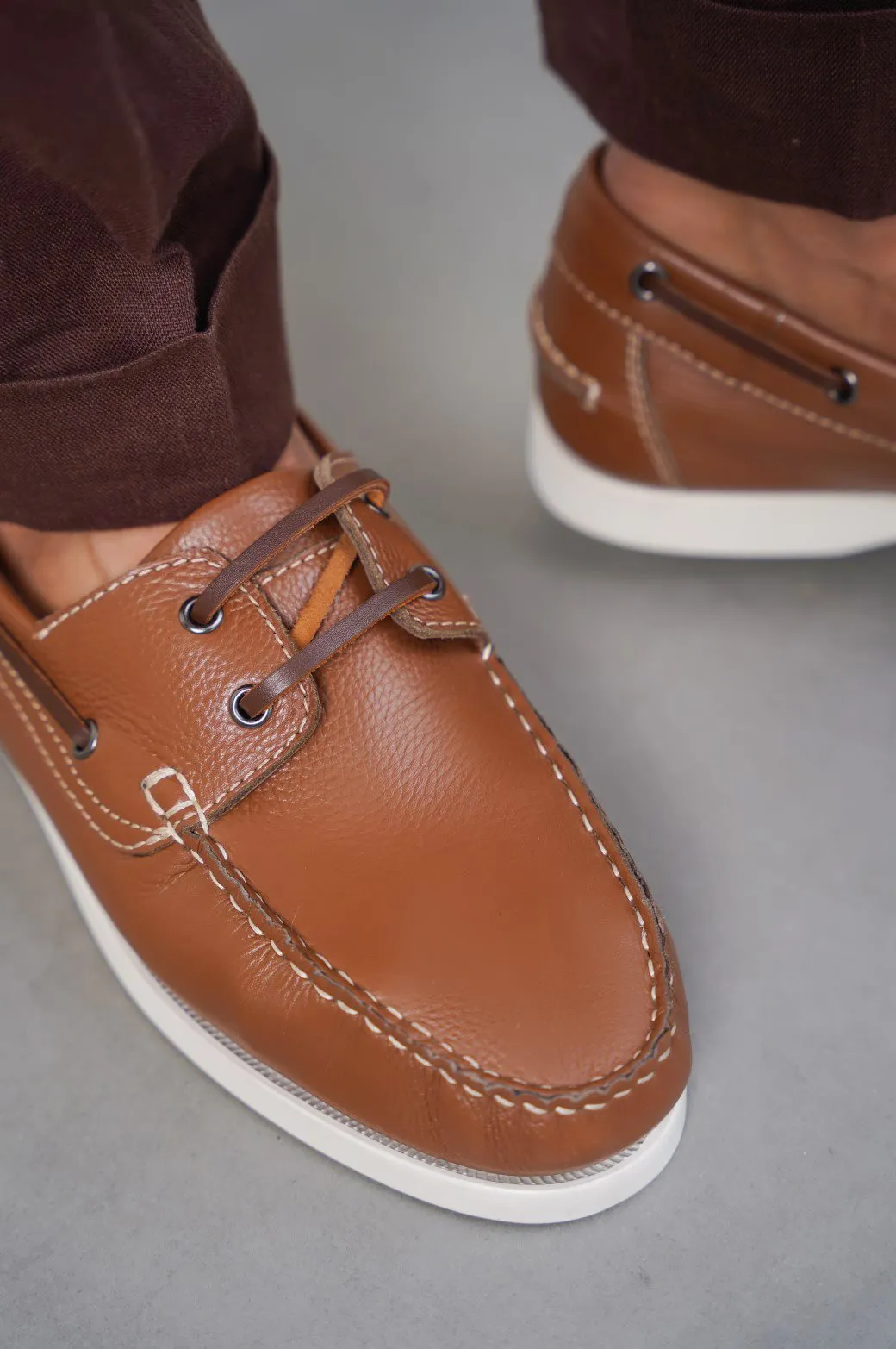 CLASSIC LEATHER BOAT SHOES