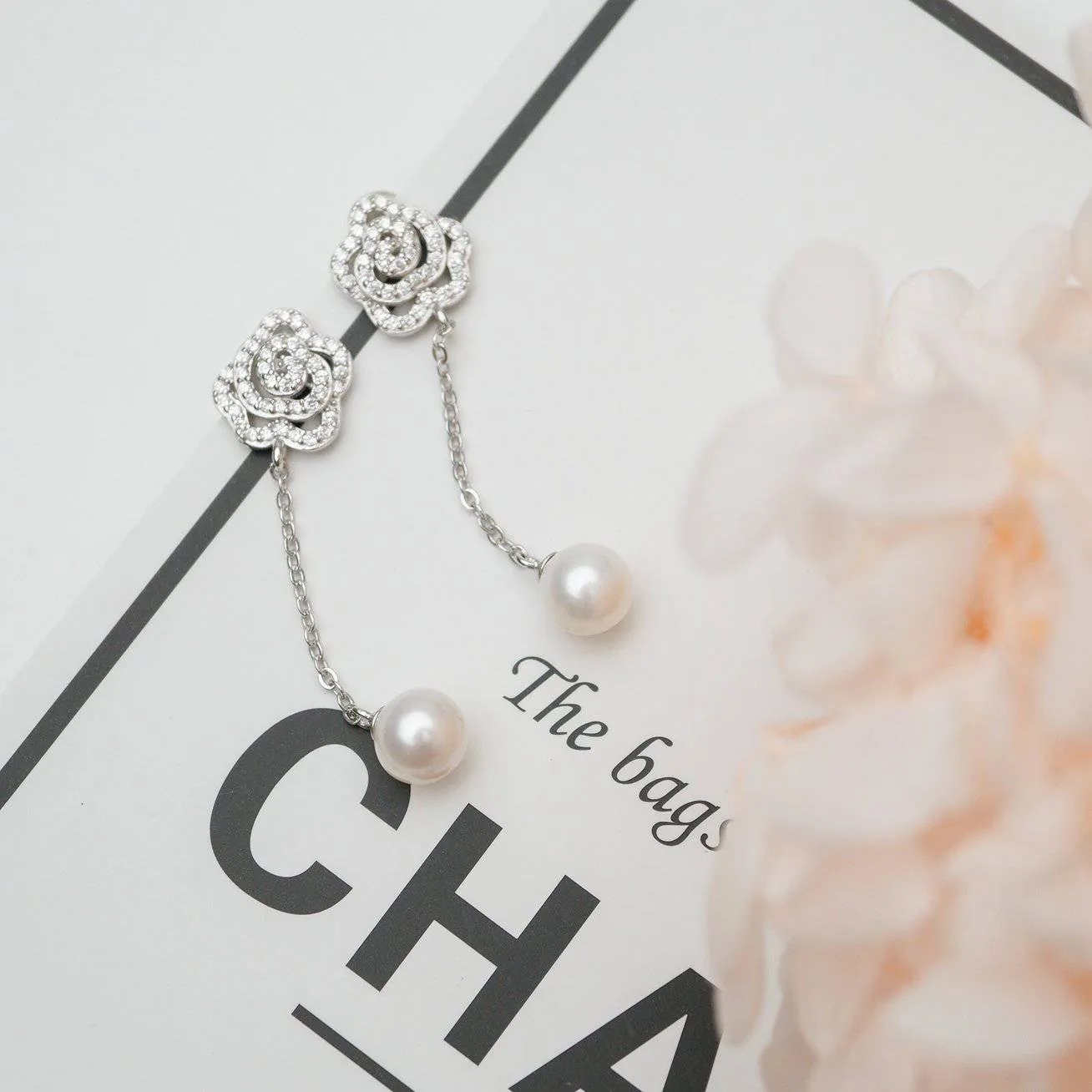 Elegant Freshwater Pearl Earrings WE00080 | GARDENS