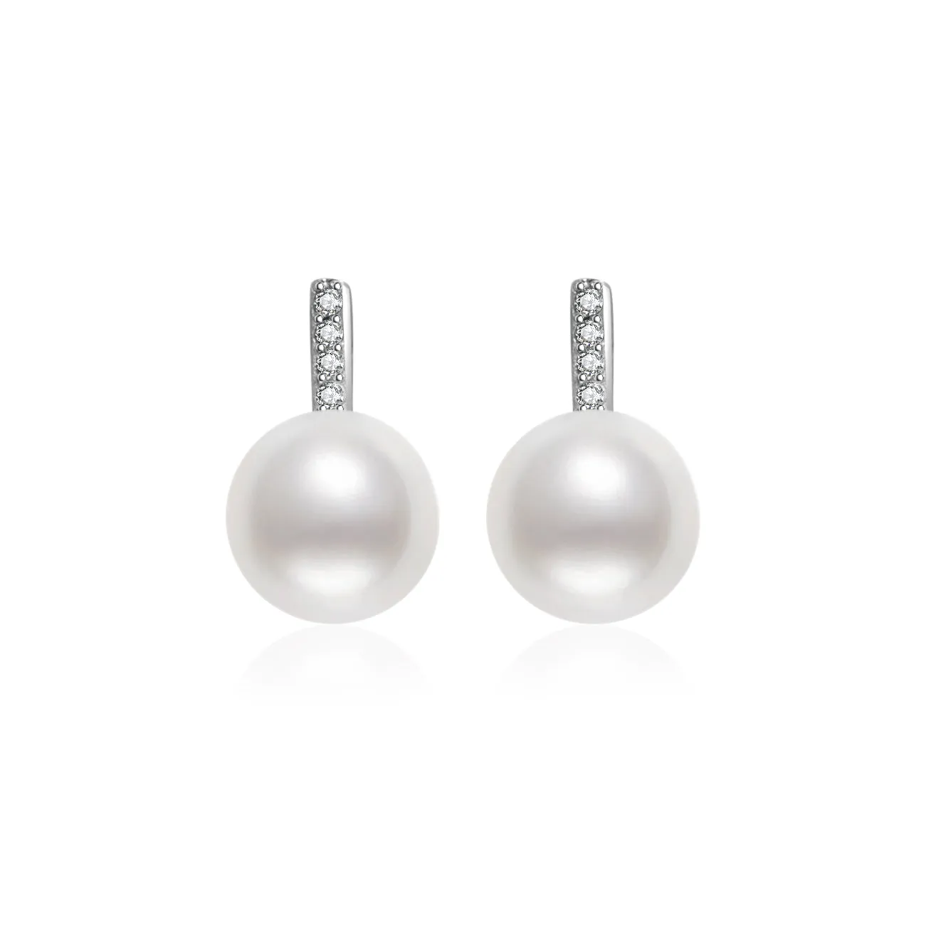 Elegant Freshwater Pearl Earrings WE00685