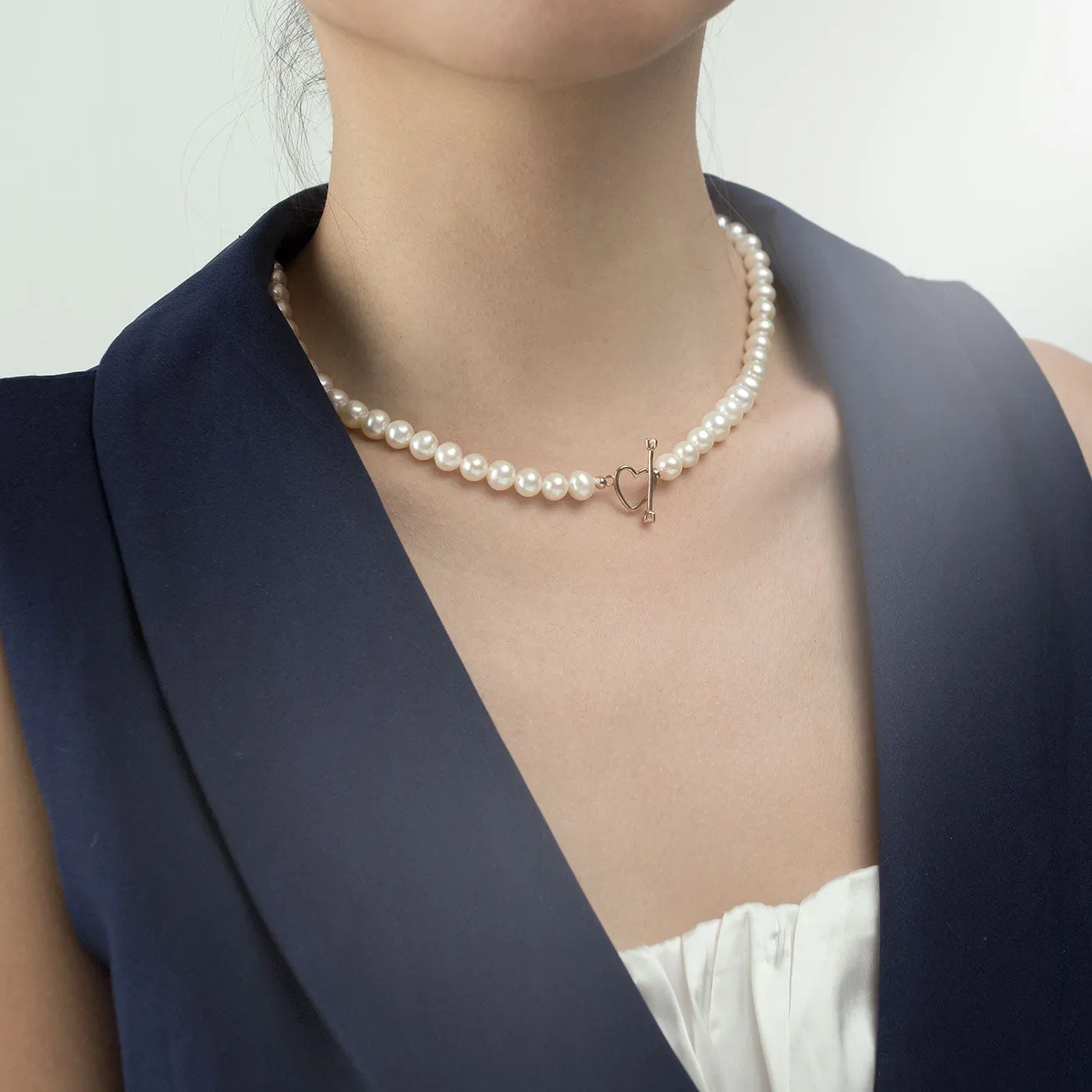 Elegant Freshwater Pearl Necklace WN00236