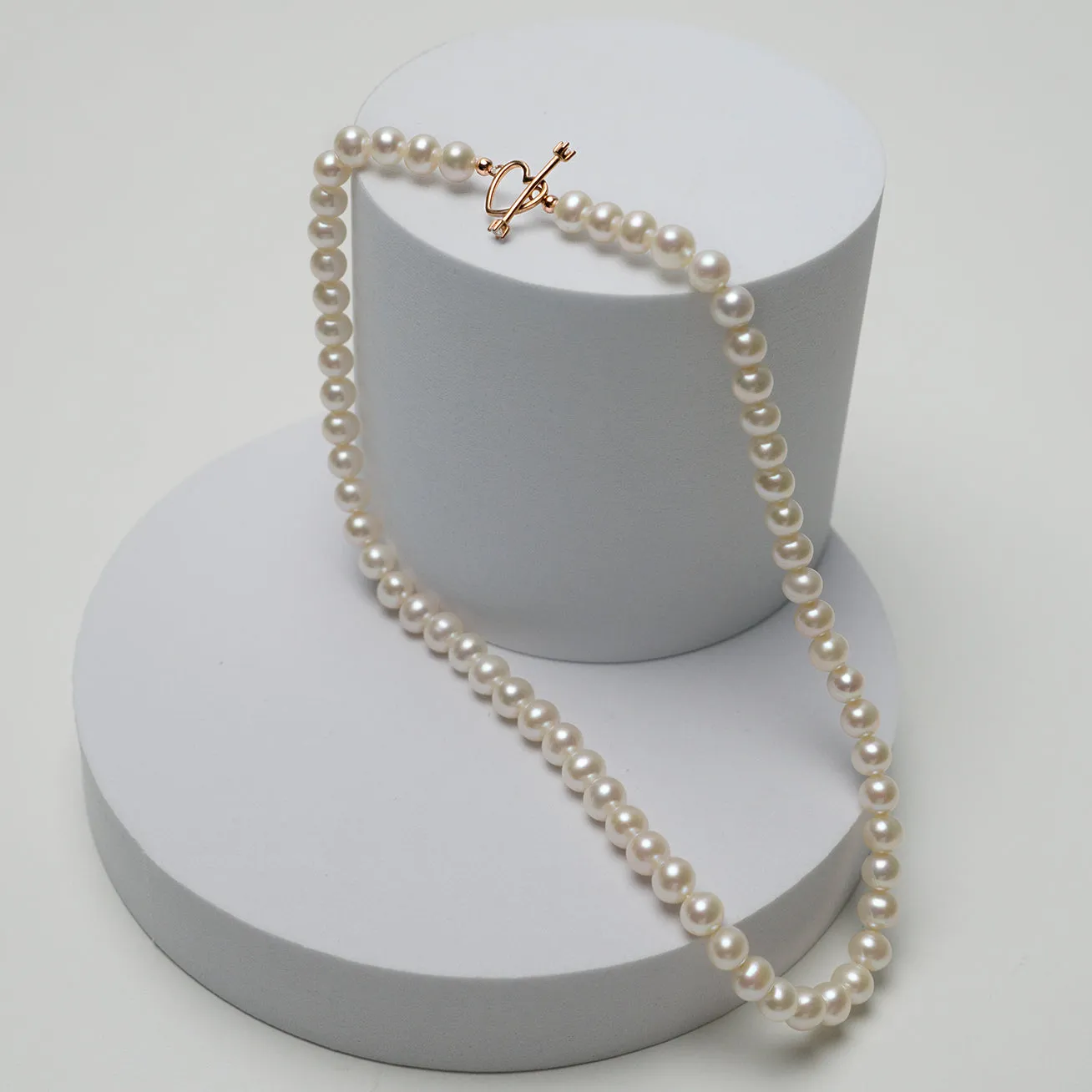 Elegant Freshwater Pearl Necklace WN00236