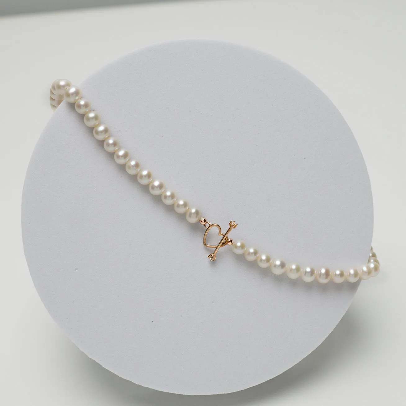 Elegant Freshwater Pearl Necklace WN00236