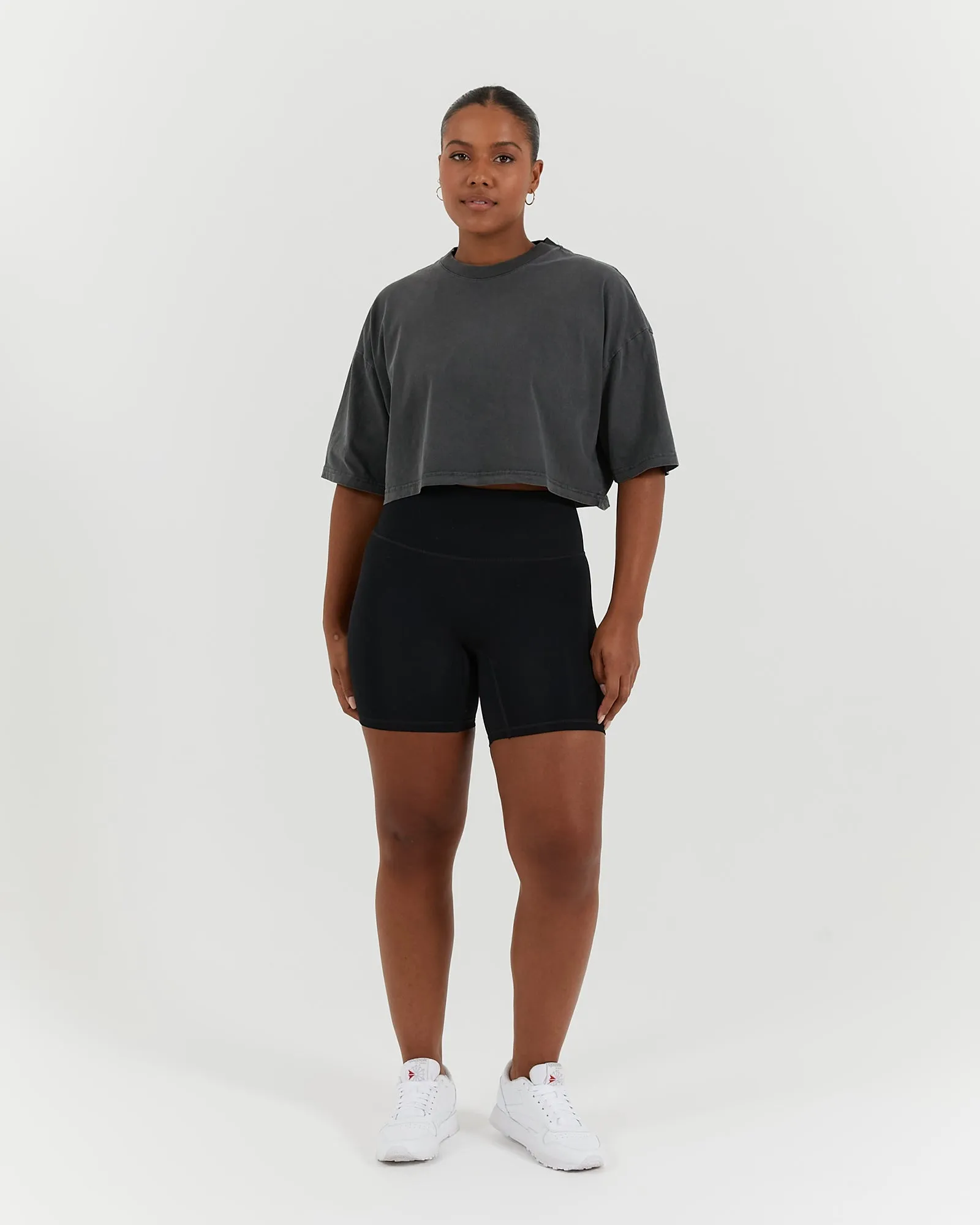 ESSENTIALS CROPPED TEE - FADED ONYX