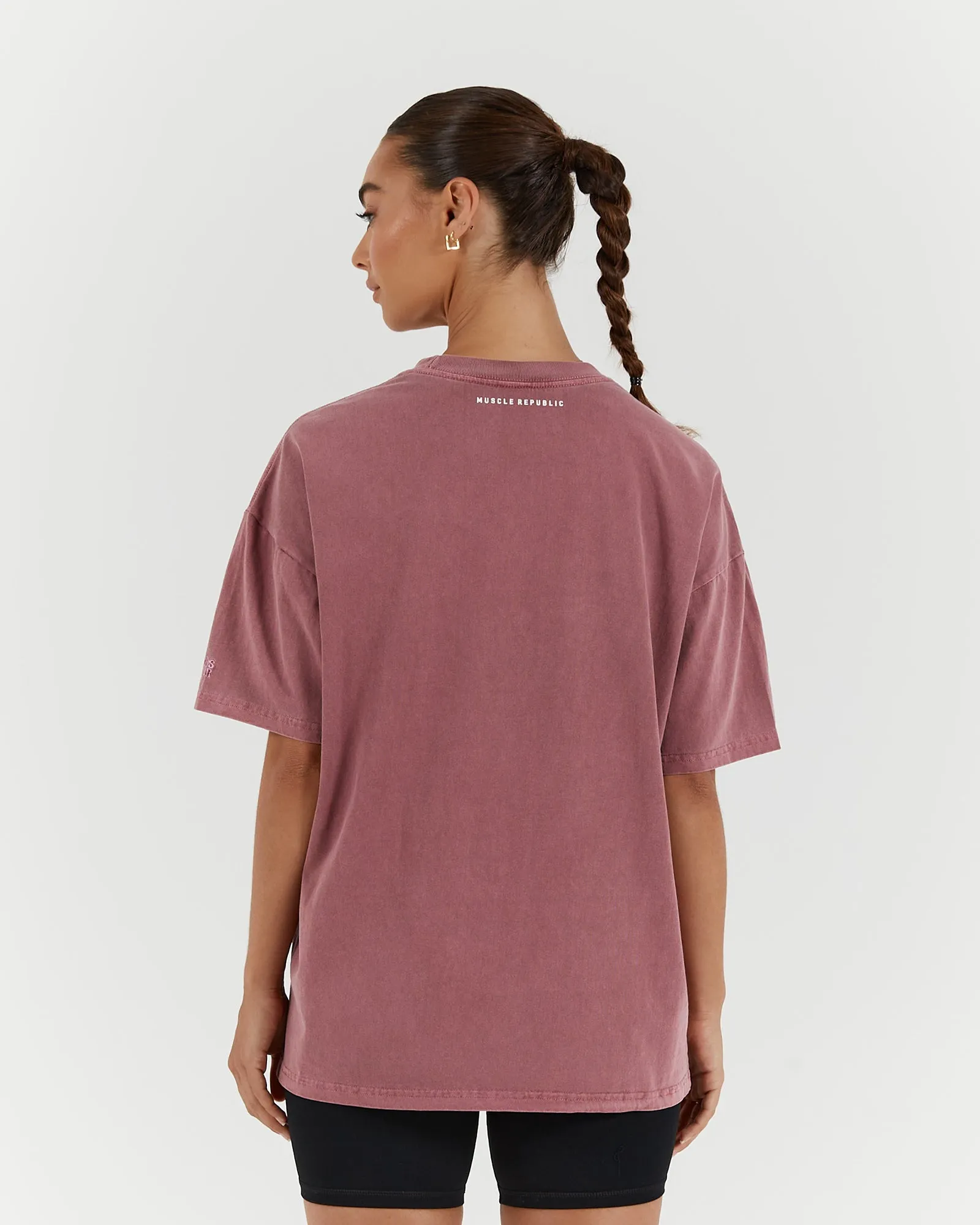 ESSENTIALS TEE - FADED BERRY