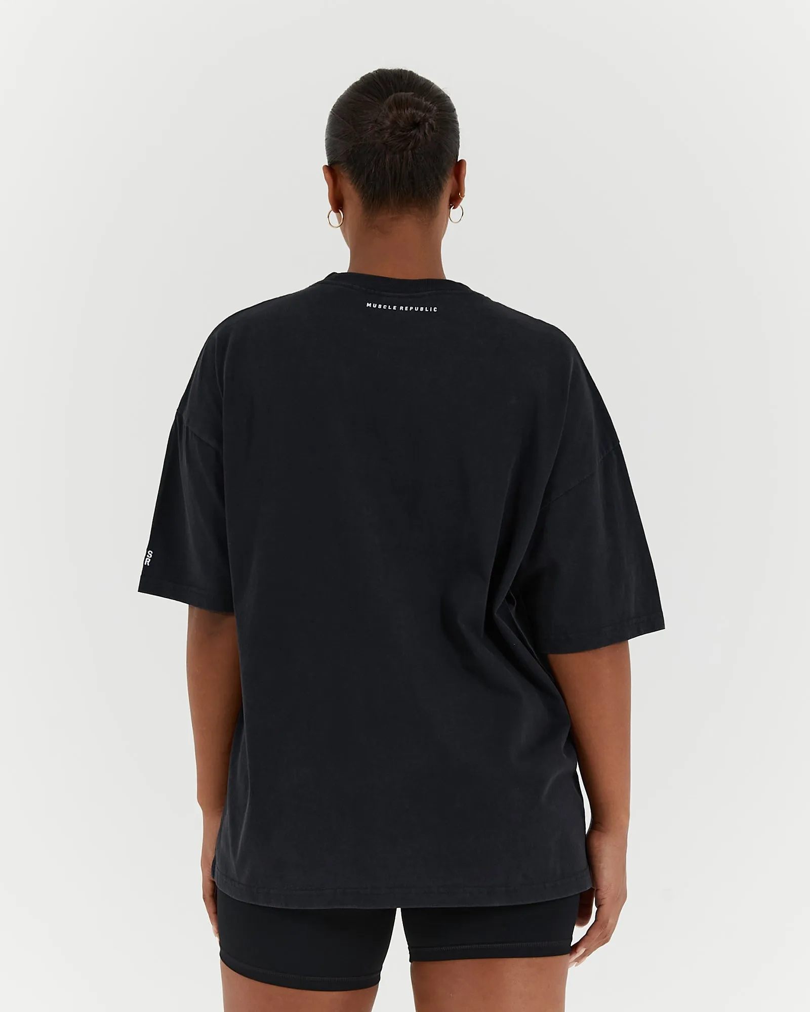 ESSENTIALS TEE - FADED BLACK