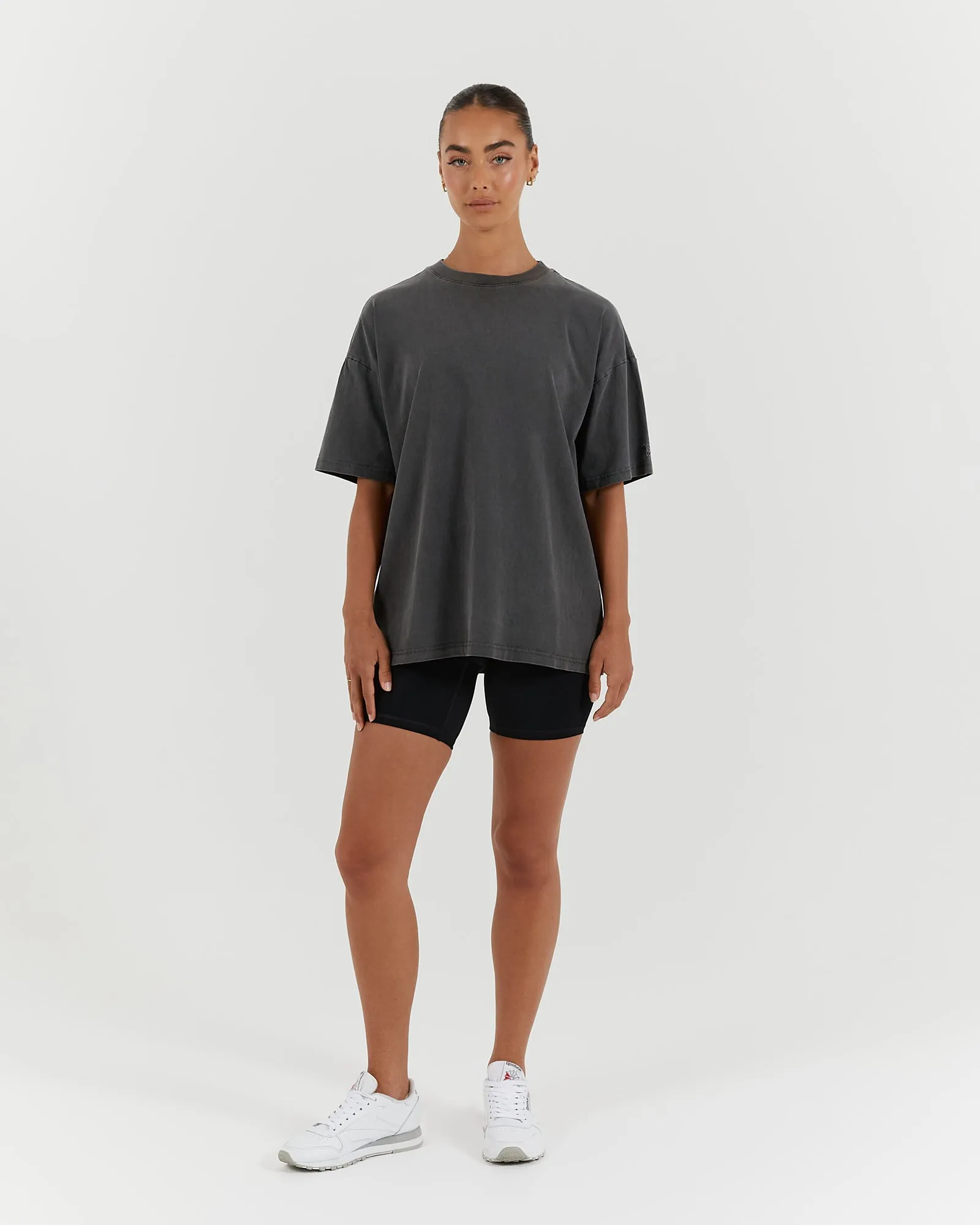 ESSENTIALS TEE - FADED ONYX