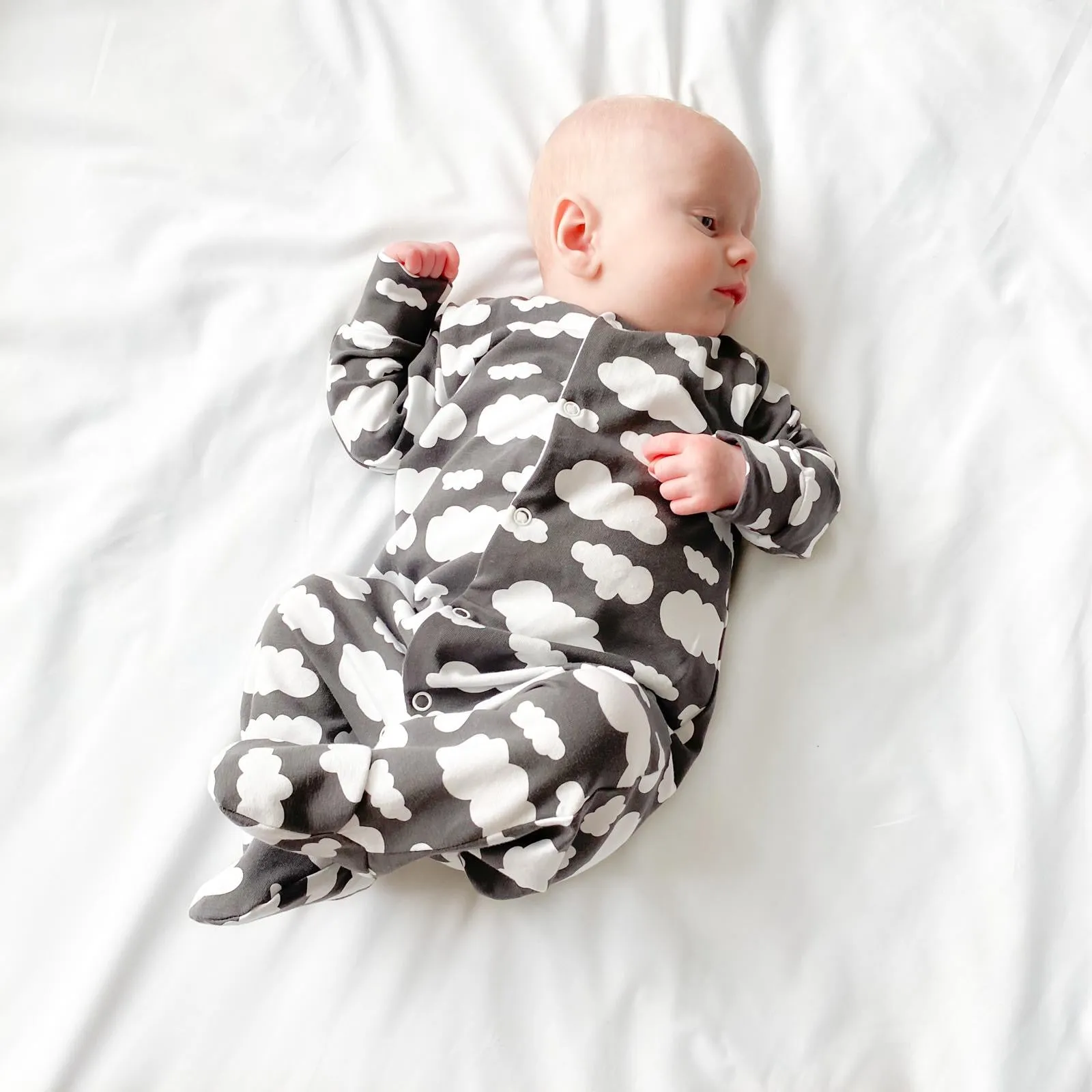 Grey cloud cotton sleepsuit