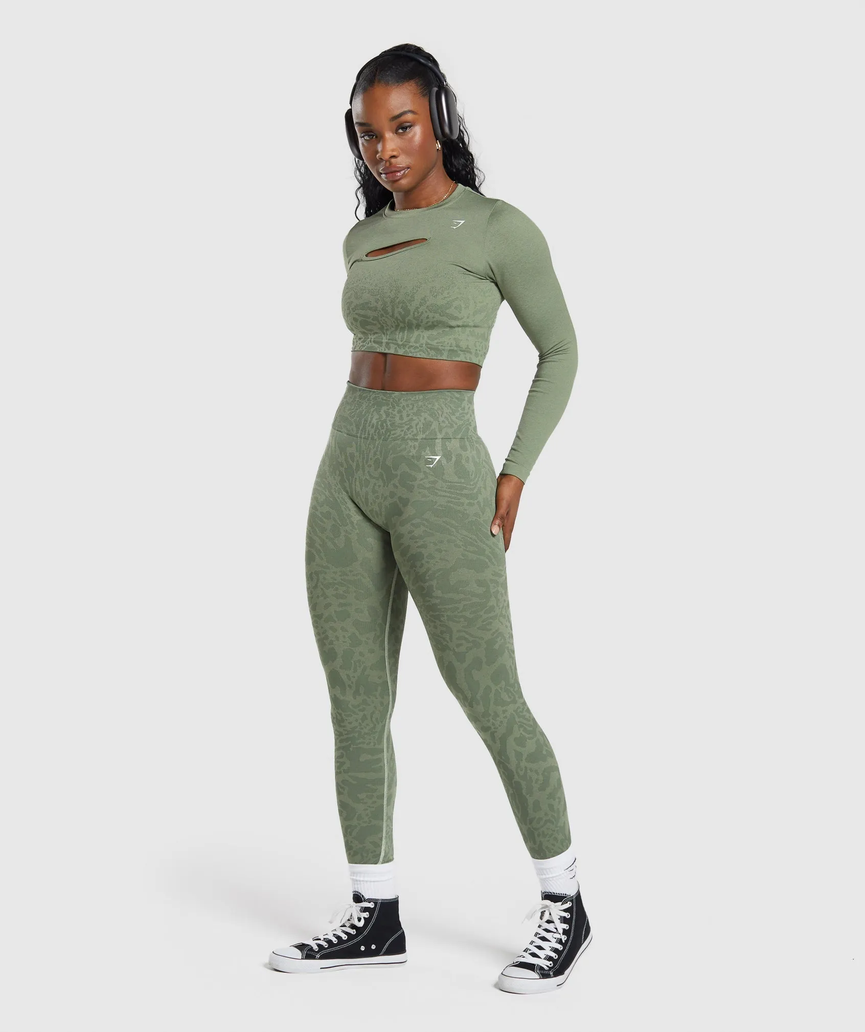 Gymshark Adapt Safari Seamless Faded Long Sleeve Top - Force Green/Faded Green