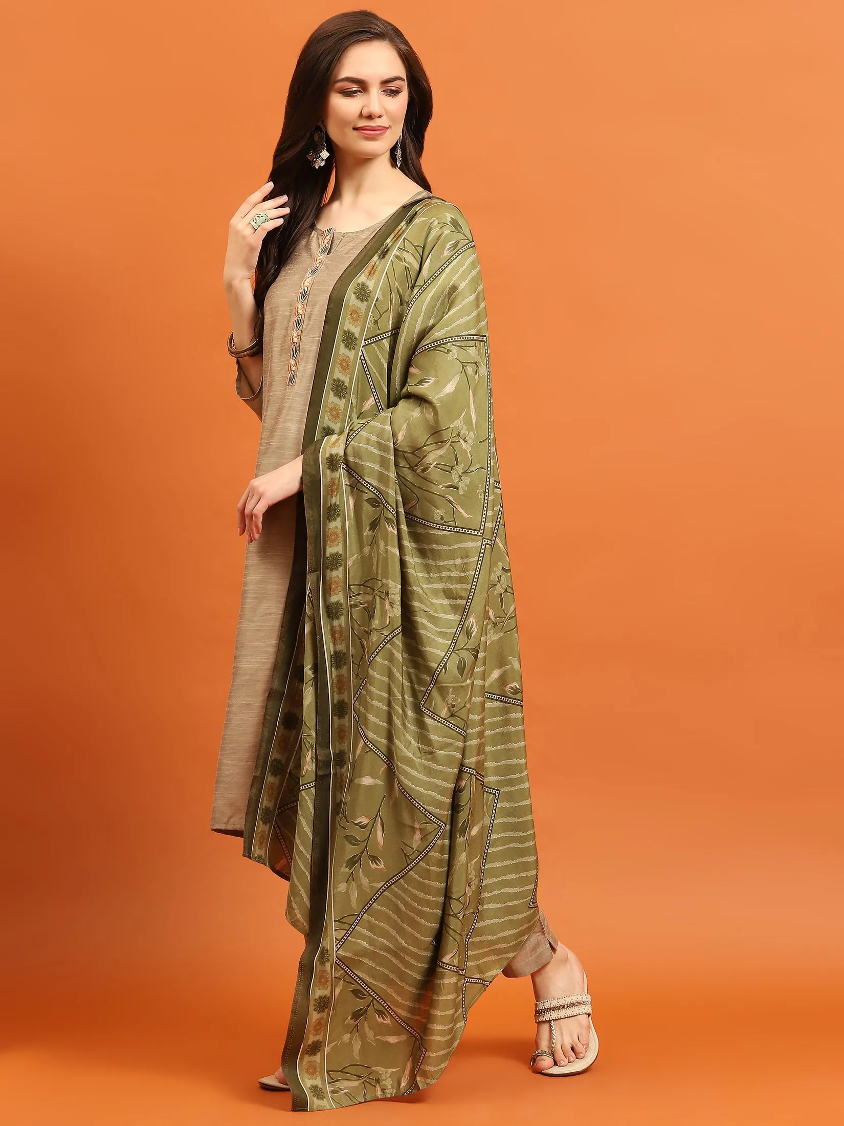 Indiessence Women Beige Solid Kurta Trouser Dupatta