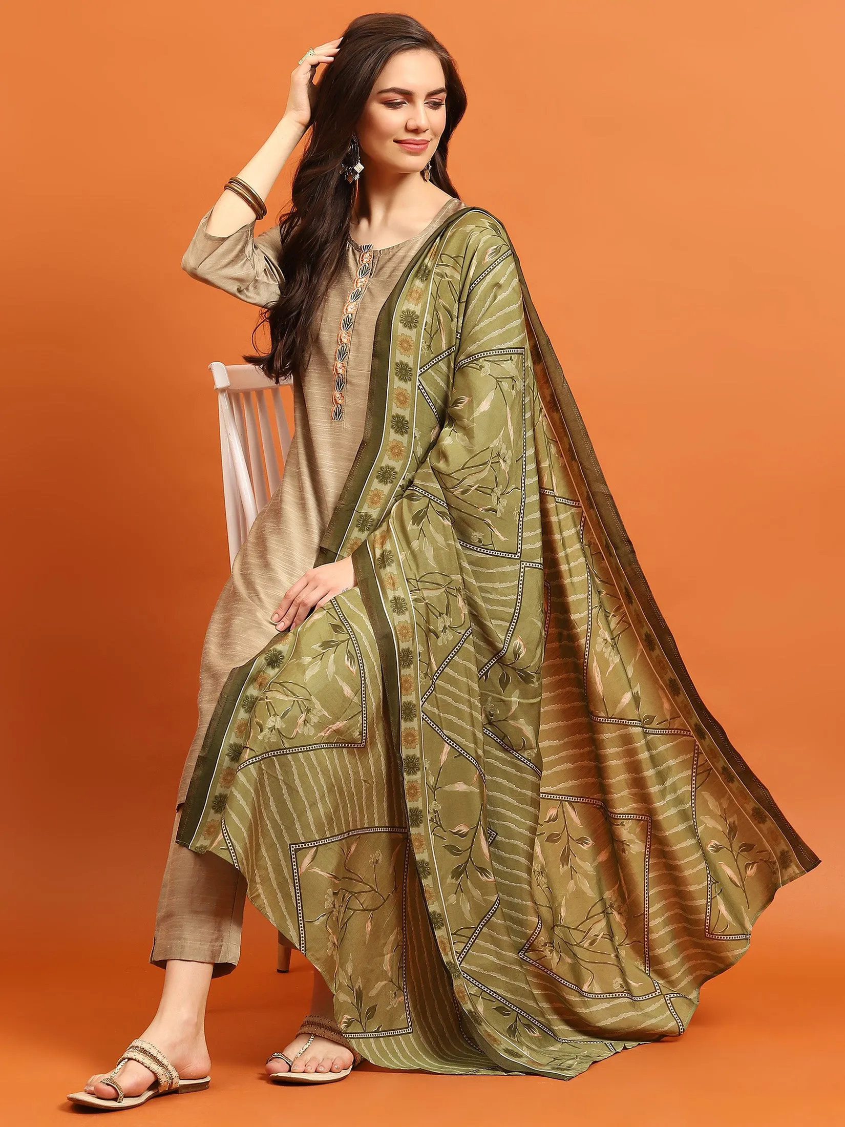 Indiessence Women Beige Solid Kurta Trouser Dupatta