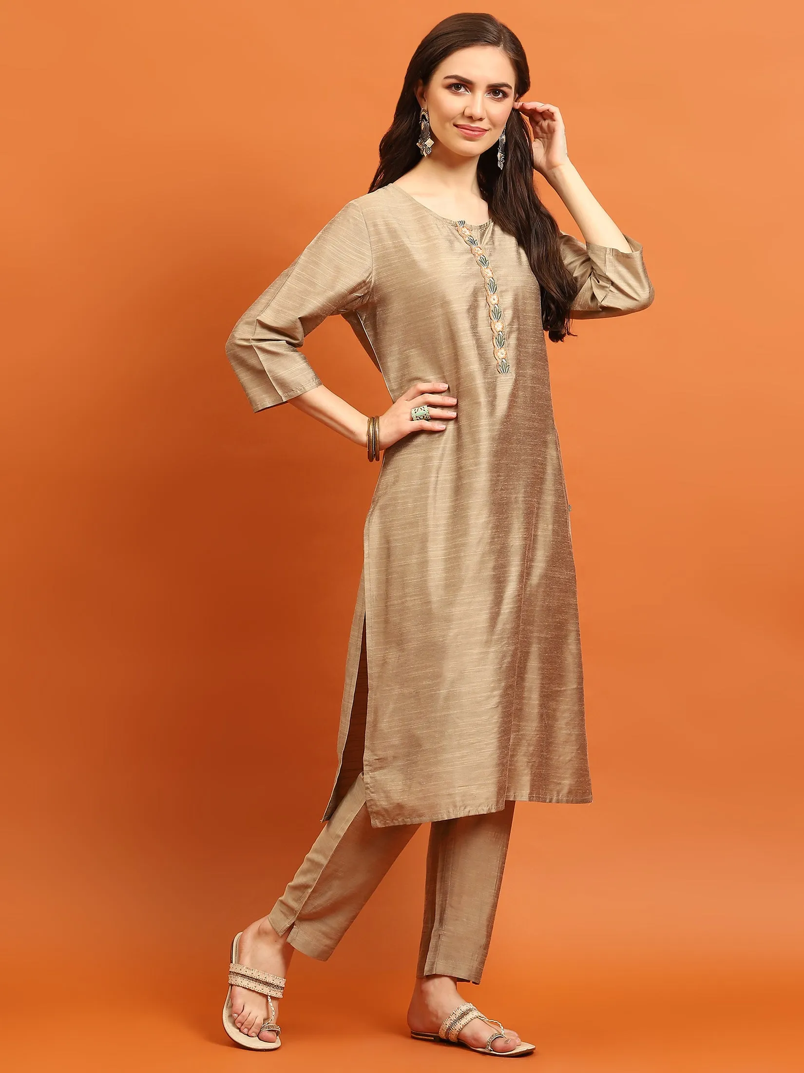 Indiessence Women Beige Solid Kurta Trouser Dupatta