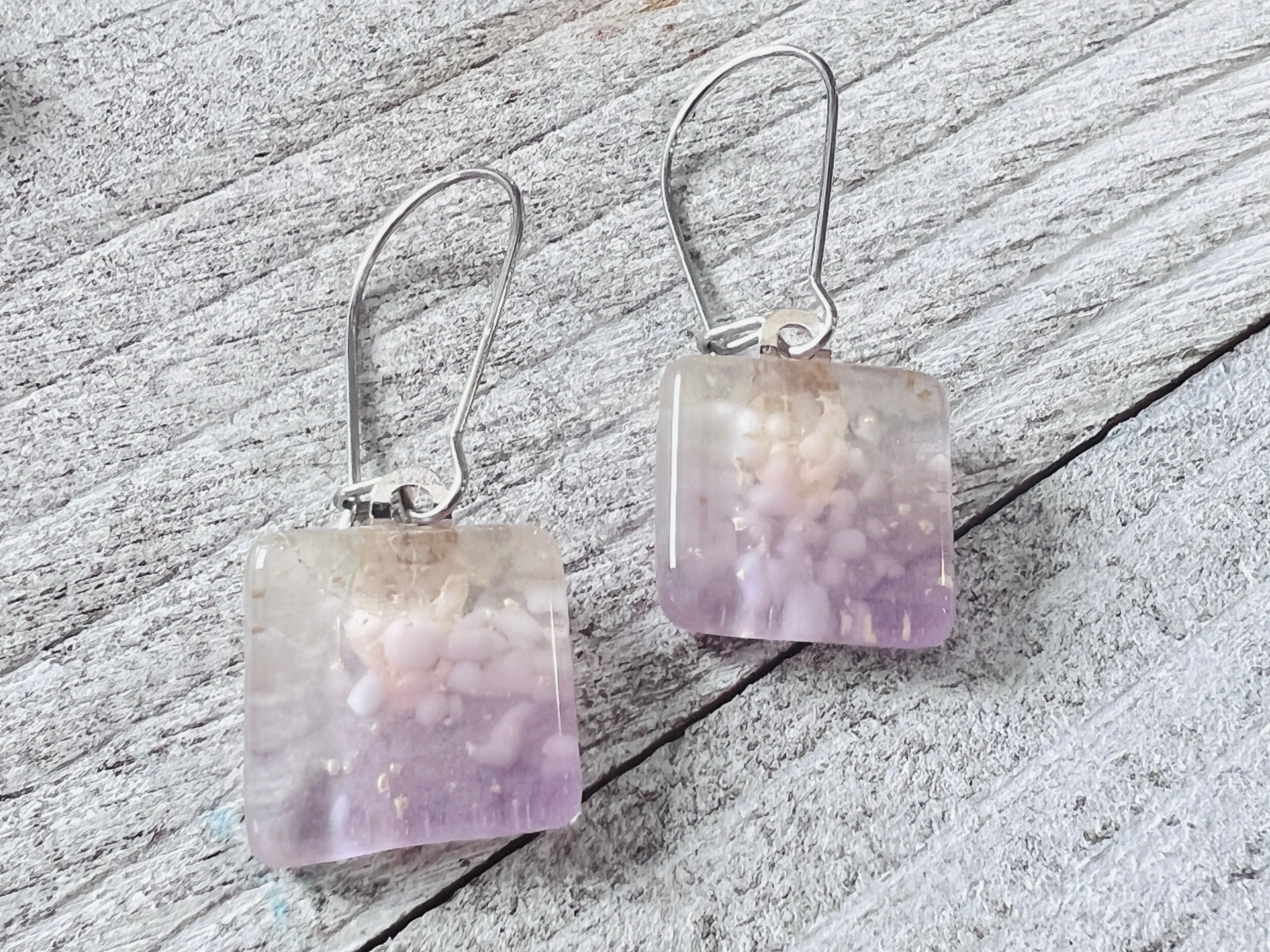 Simply Elegant Violet Glass Earrings